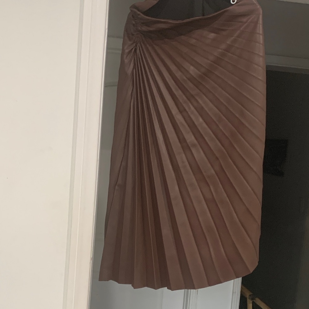 House of Harlow 1960 Chocolate Brown Pleated Midi Skirt